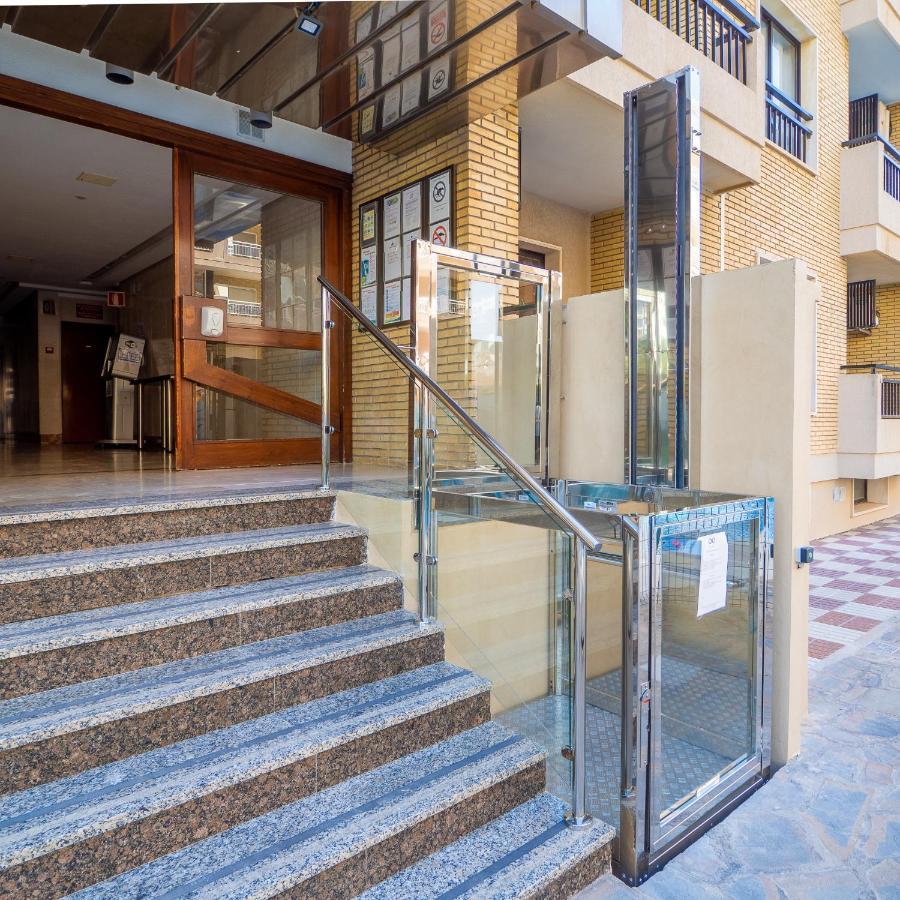 Апартаменты Mc086Ct Vacaciones En 1A Linea De Playa, Ronda IV Фуэнхирола Экстерьер фото